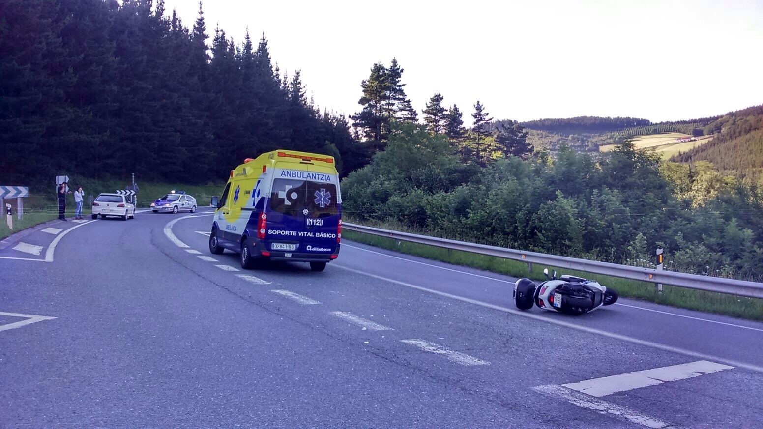 Motor gidari batek istripua izan du Arrasaten, Sara inguruan