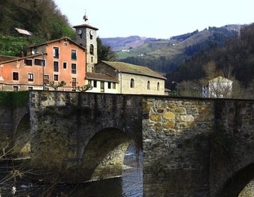 Bigarren eskuko elkartasun azoka