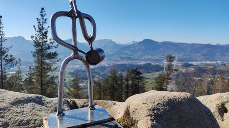 Sarrimendira joan-etorria egin eta baba-jana proposatzen ditu Kantsatzekek azarorako