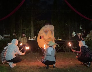 Gozoki-eskea, dantzak, kantuak eta beste, Gaba Baltzean