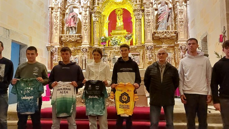 Mathieu van der Poel ziklistaren maillota, Dorletako museoan