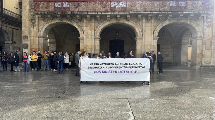 Epaitzen ari diren eraso matxistaren harira, elkarretaratzea egin dute