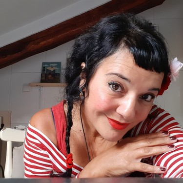 'Nire etxea zure etxea da' ipuin kontaketa