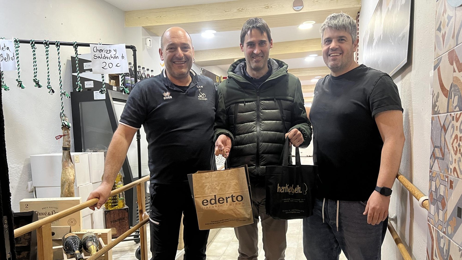 Oier Larrañaga eskoriatzarrak irabazi du Goienaren Aratusteetako Argazkien Lehiaketa