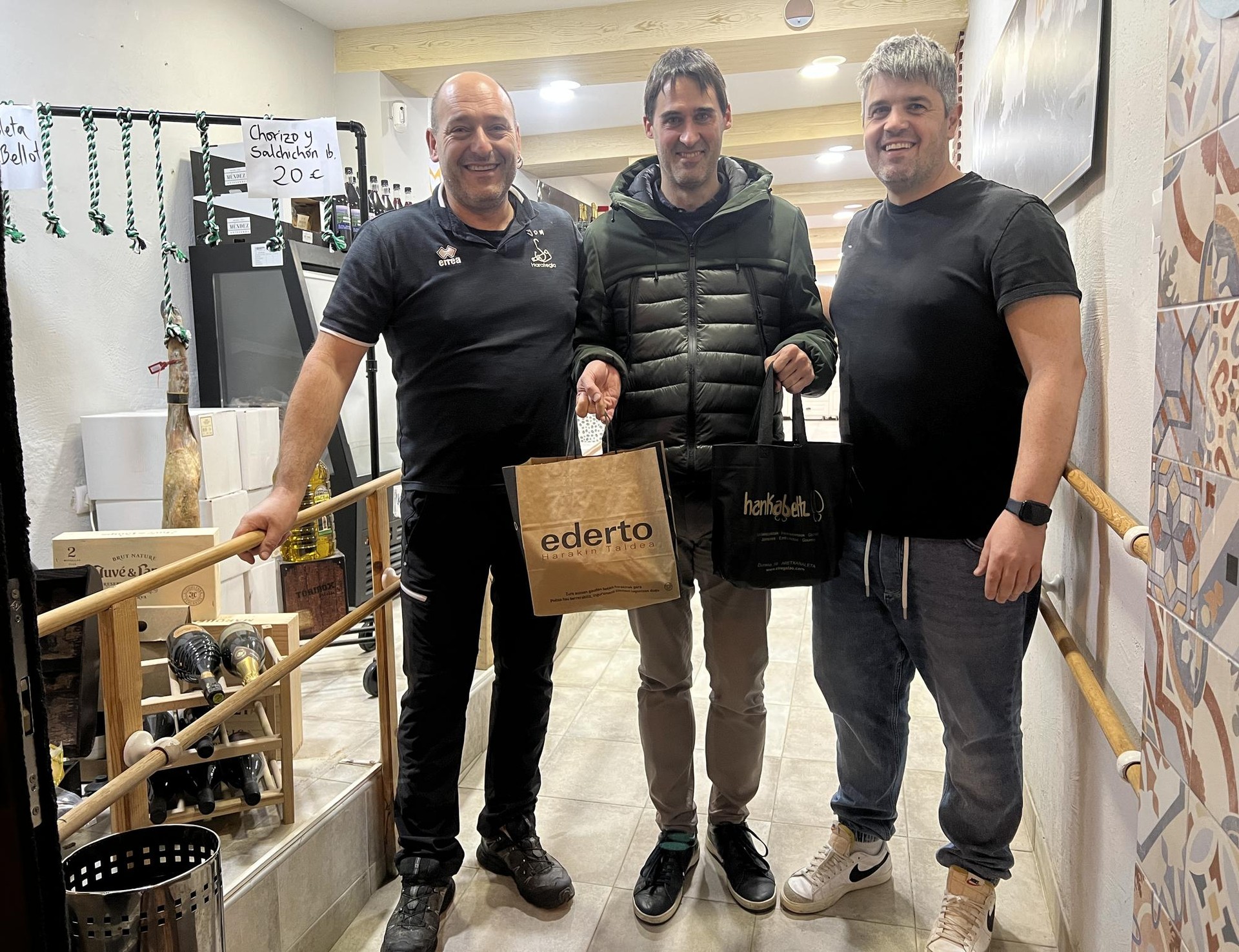 Oier Larrañaga eskoriatzarrak irabazi du Goienaren Aratusteetako Argazkien Lehiaketa