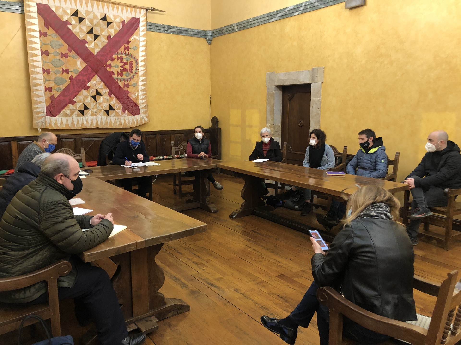 Emakumeen Nazioarteko Eguneko adierazpen instituzionala onartu dute