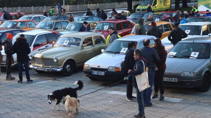 Auto zaharren topaketa solidarioa, bosgarrenez, zapatuan