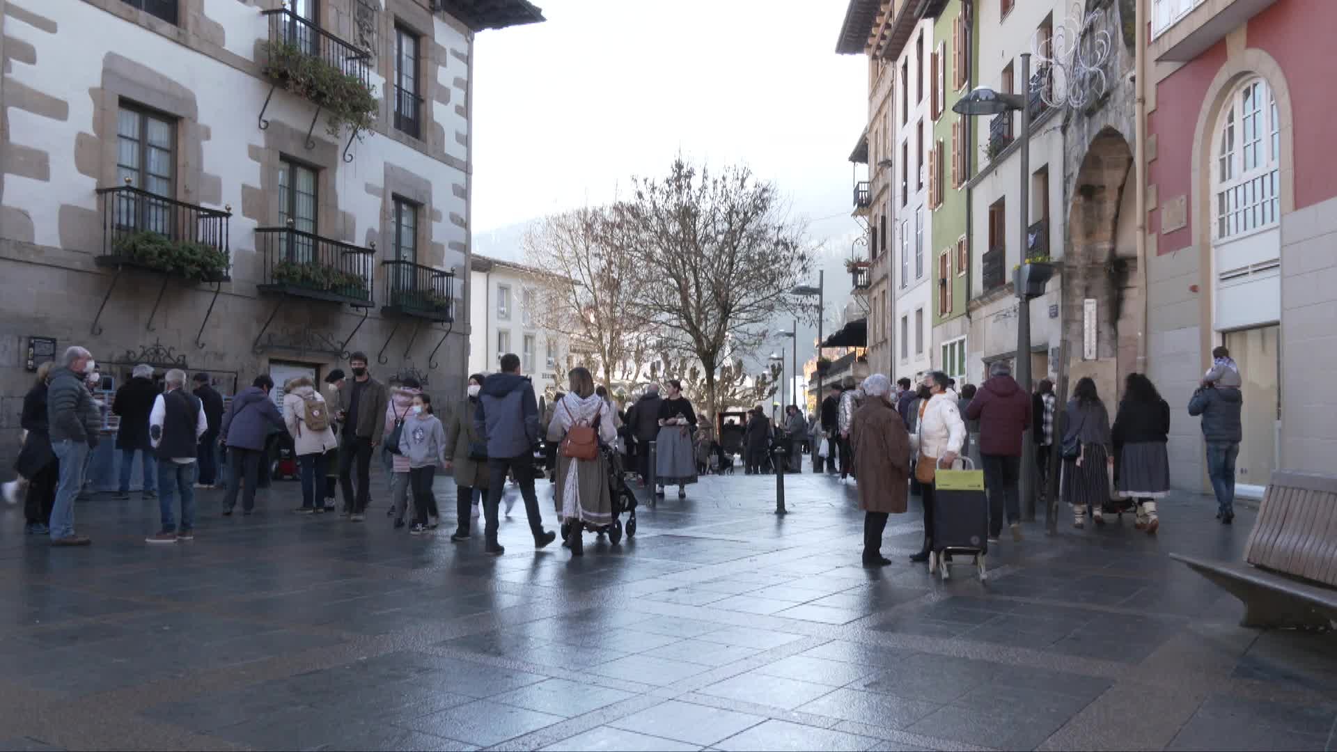 Giro ederra Santamas egunean