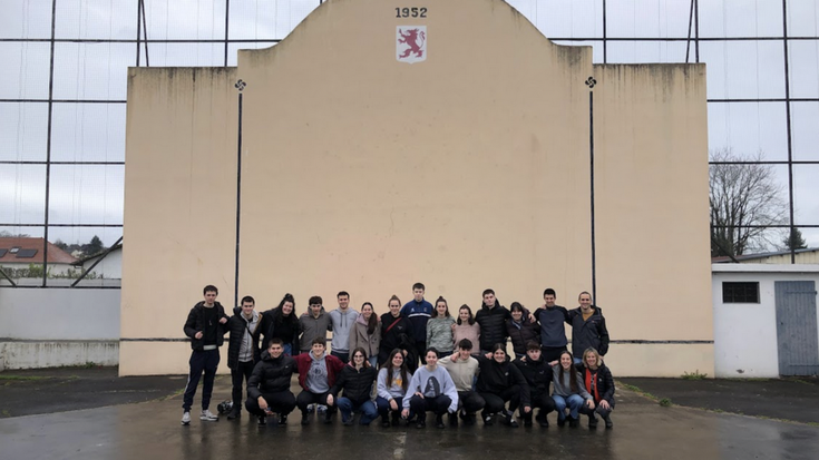 Zuberoan pasa dute asteburua bertako herri antzerkia eta euskara ezagutzeko asmoz