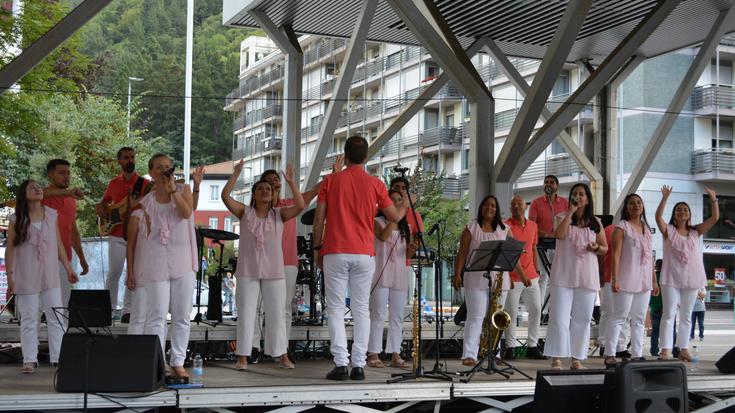 Gospel emanaldia: Cada Dia en Su Presencia