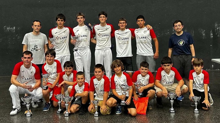 Pilota Eguna giro onean ospatu dute