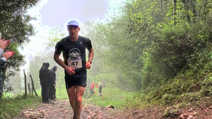 Iñigo Uribarren: atletismo pistatik mendi lasterketetara