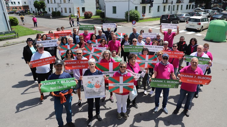 Gure Eskuk talde argazkia atera du ekainaren 7ko mobilizaziora deitzeko