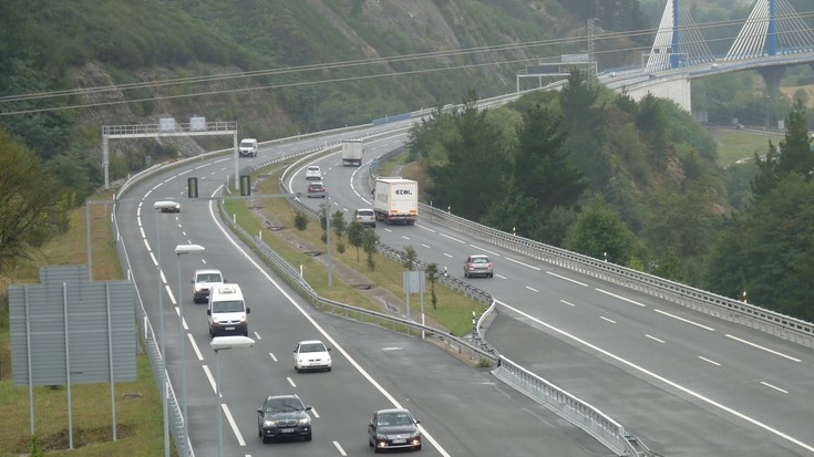 Diputazioak neurriak indartuko ditu asteburuko irteera operazioan