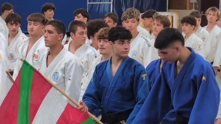 Desoreka Judo Klubak Toulouseko 5 Kontinente Txapelketan parte hartu du