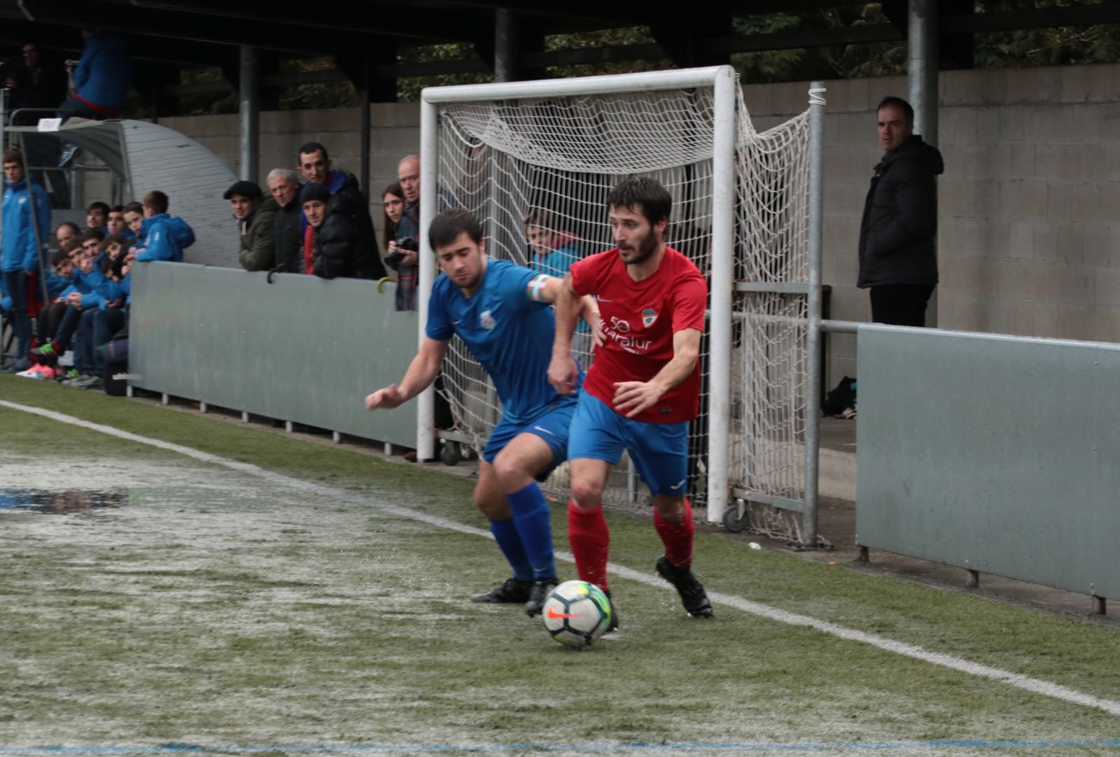 Nagusitasunez irabazi du Aloña Mendik (5-0)