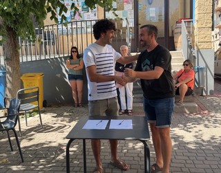 Aretxabaletako eta Mendigorriko tomateak senidetu egin dira