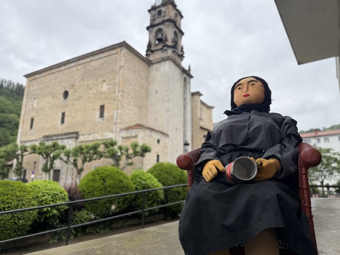 Oxirondon jarriko duten oholtza nagusia izango da "jaiei kaixo esateko balkoia"