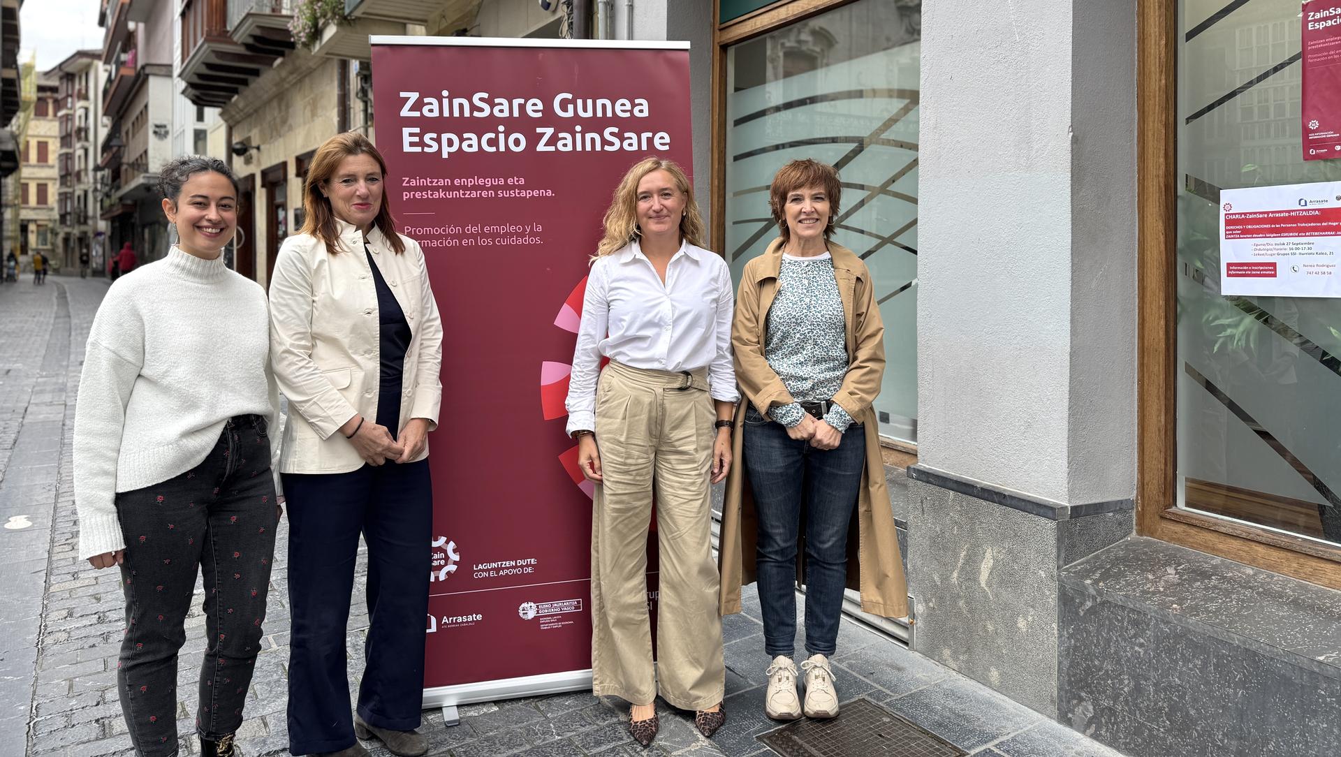 Zaintzako eta etxeko lanen esparruko indarkeriaz jarduteko saioa Arrasaten, Zainsare ekimenari esker