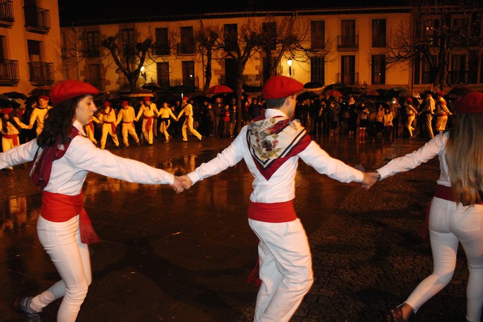 Euripean, baina bikain egin dituzte dantzak aurtengo kintoek - 4