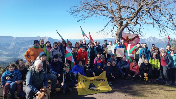 Zapatuan egin zuten aurtengo Arrano Eguna