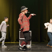 Ekain pailazoa: 'Hautsak harrotzen'