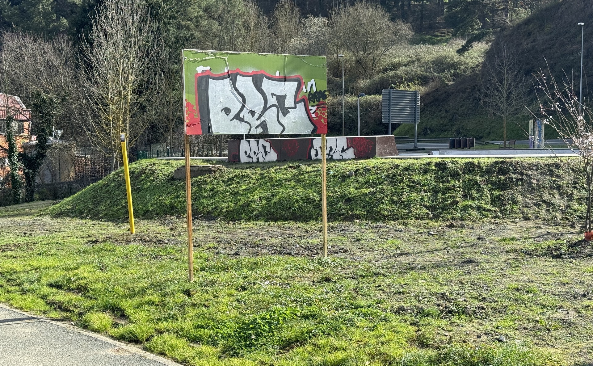 Euskara sustatzeko mezua ezabatu dute