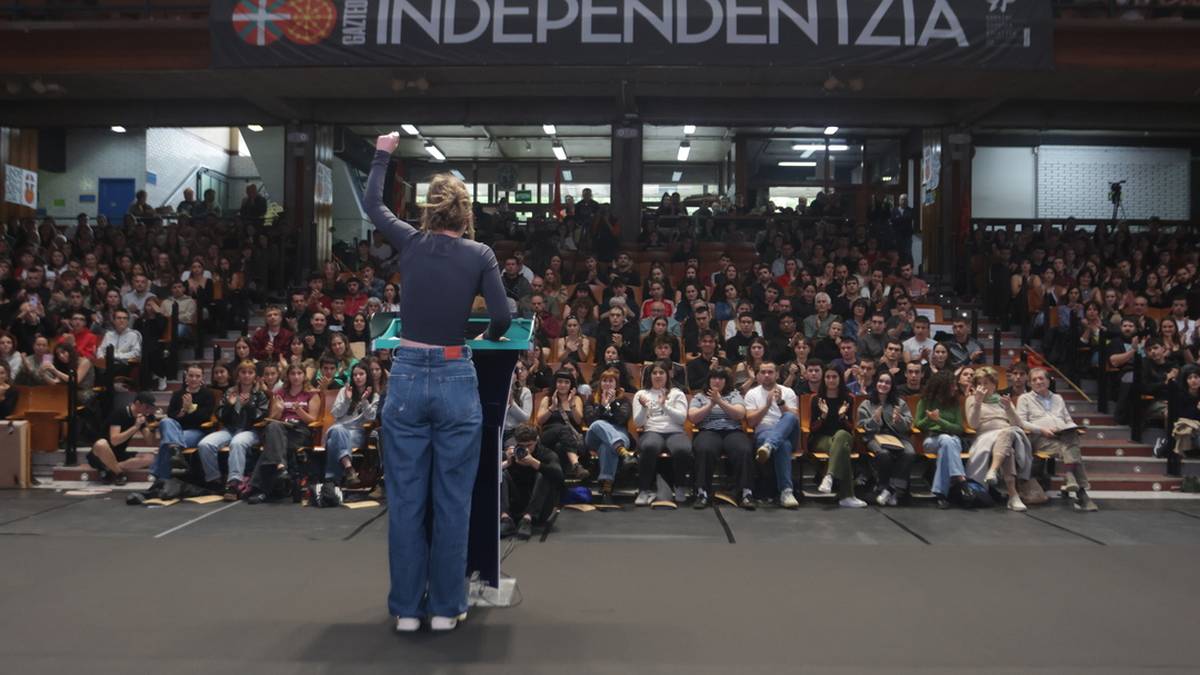 "Euskal Herria askatasunera eramateko konpromisoa" berretsi du Ernaik