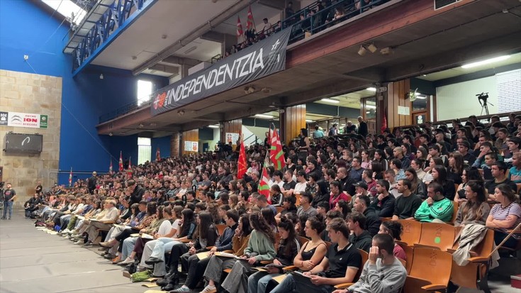 "Euskal Herria askatasunera eramateko konpromisoa" berretsi du Ernaik