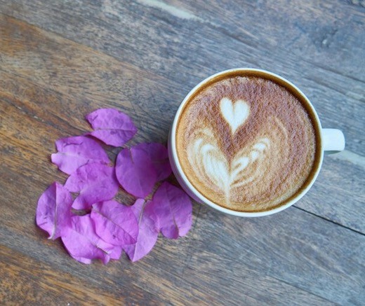 Kafe-tertulia feminista