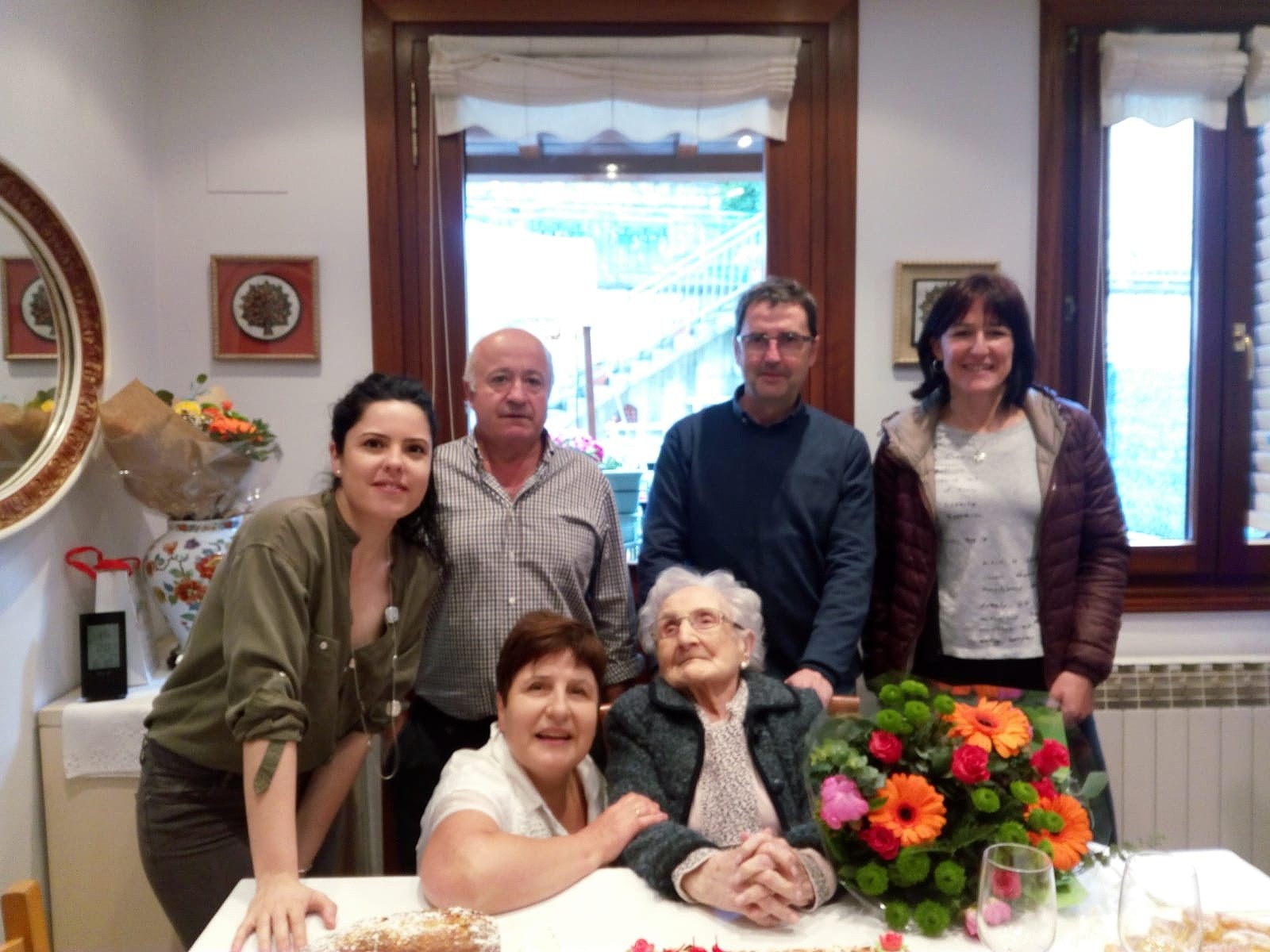 Bernardina Zubillagak 100 urte bete ditu
