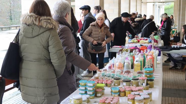 Gabonetako azokan postua jartzeko deialdia irekita dago