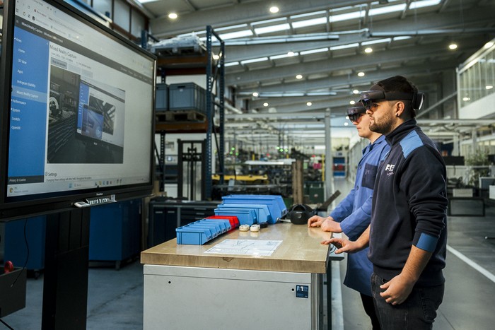 'Industria 5.0rako lanpostu digitalak' proiektua Miguel Altuna Lanbide Heziketan