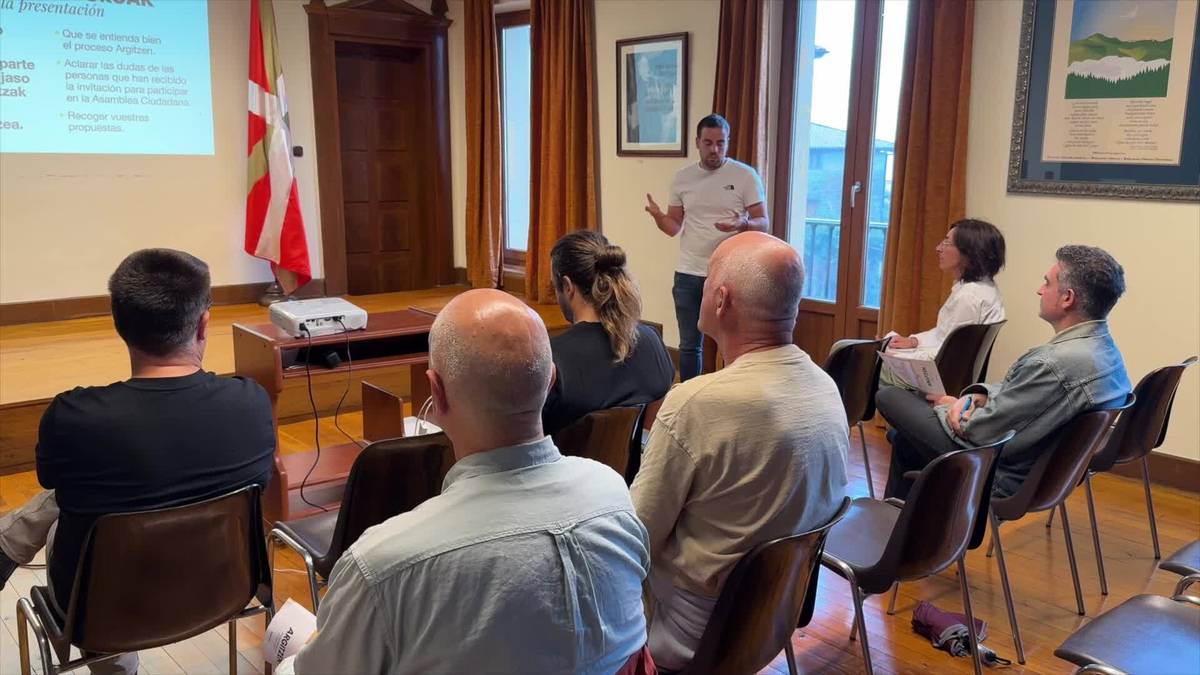 Argitzen prozesuaren aurkezpen bilerak hasi dituzte