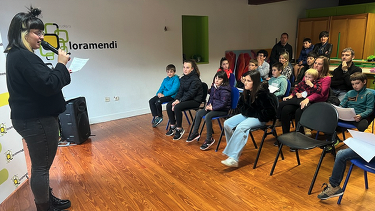 Loramendi literatura lehiaketa: sari banaketa