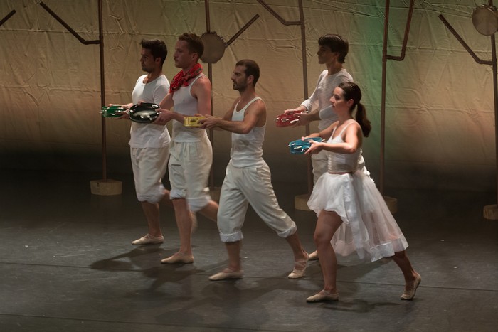 Maurizia pandero jolearen historia ezagutu dute dantzaren bitartez bergararrek - 20