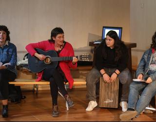 Indarkeria matxistaren kontra, musika eta hitzak