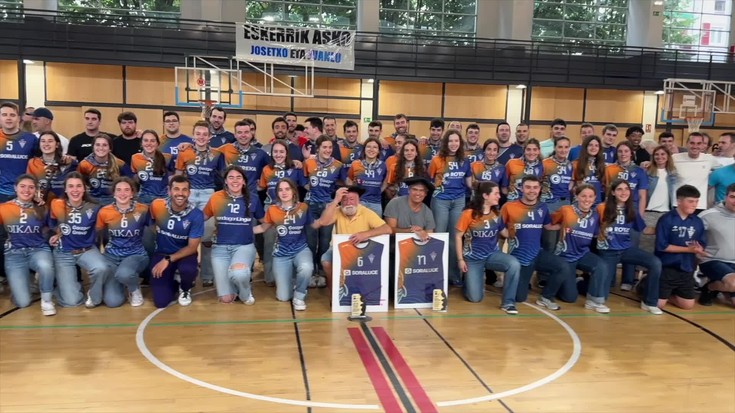 Eginiko ibilbidearengatik aitortza jaso dute Muniategiandikoetxeak eta Ruiz de la Cuestak