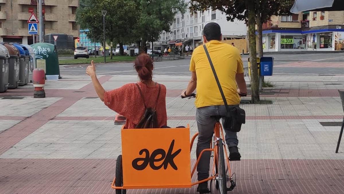 Aurrematrikulazio-kanpaina abian du Debagoieneko AEK-k - Arrasate | Goiena