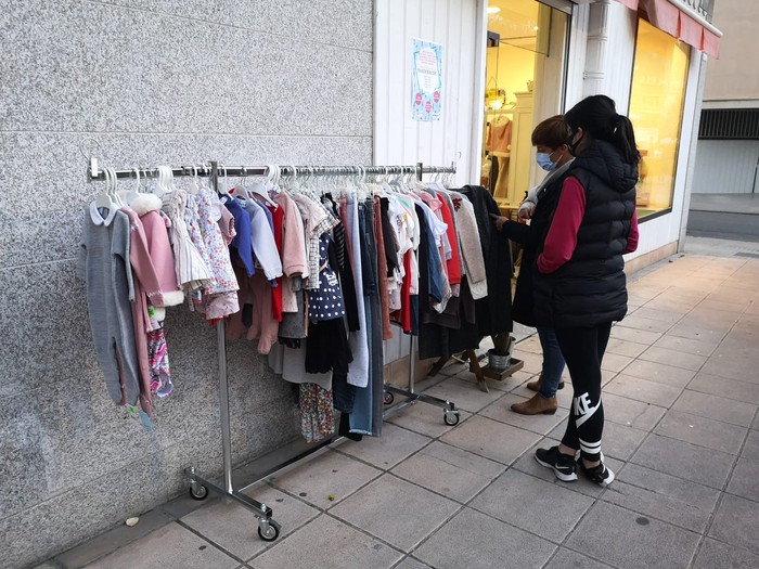 Elikagaien postuak ere izango dira urteko lehen Ixadebalde azokan