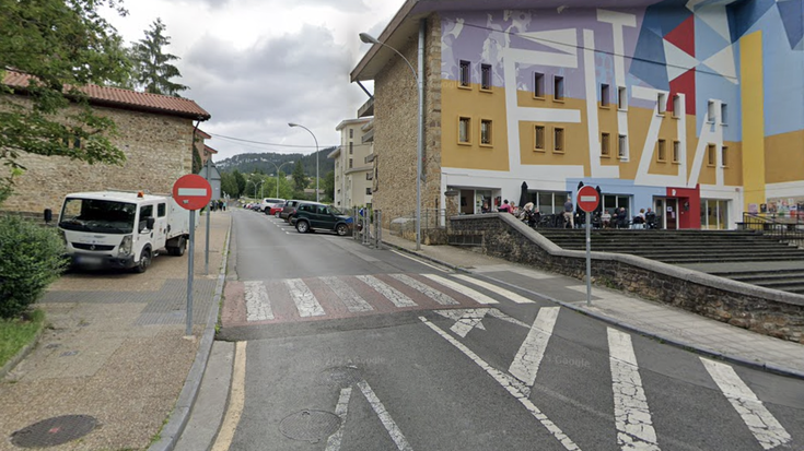 Argia kenduko dute Larrañan