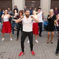 'Dantzastea': dantza urbanoak eta munduko dantzak