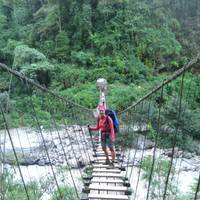 Ostegun Bidaiariak: "Nepal: Annapurnako santutegira trekking-a"