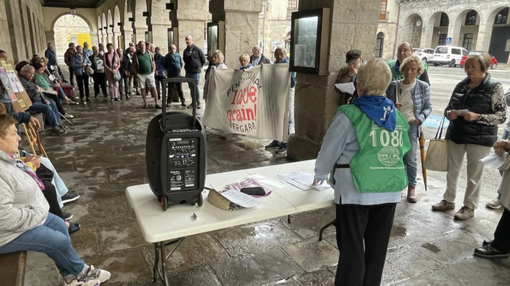 Debagoienetik autobusa antolatu dute Gasteizko pentsiodunen manifestaziora joateko