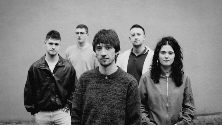 Burutik taldeak kontzertua joko du egubakoitzean