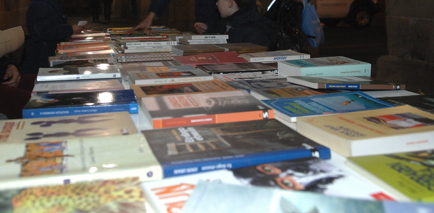 Literatruke azoka eta haikuen irakurketa egingo dute gaur