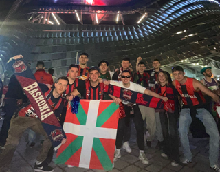 Julen Olaizola: "Azaroan antolatu genuen Errege Kopa ikusteko bidaia; ospakizuna izugarria izan zen"