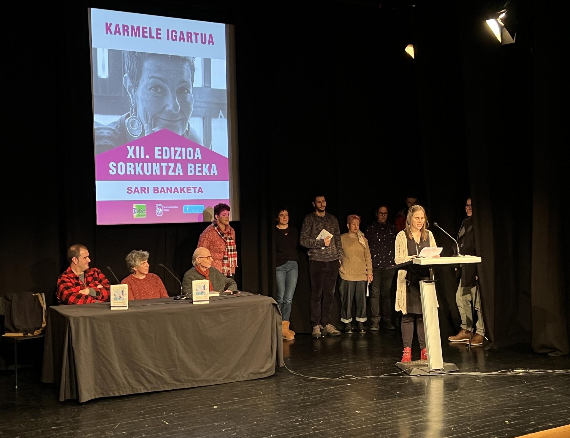 Karmele Igartua sorkuntza lehiaketako sari banaketa bihar