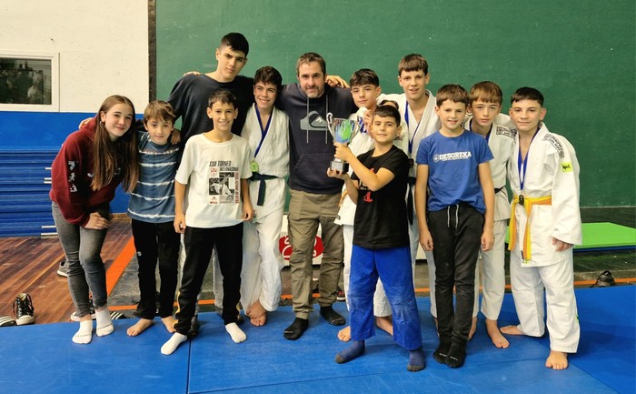 Desoreka judo klubeko infantilen mutil taldea Gipuzkoako judo txapeldunak izan ziren