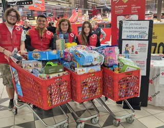 'Jostailu Hezitzailea' kanpaina abiatu du Gurutze Gorriak